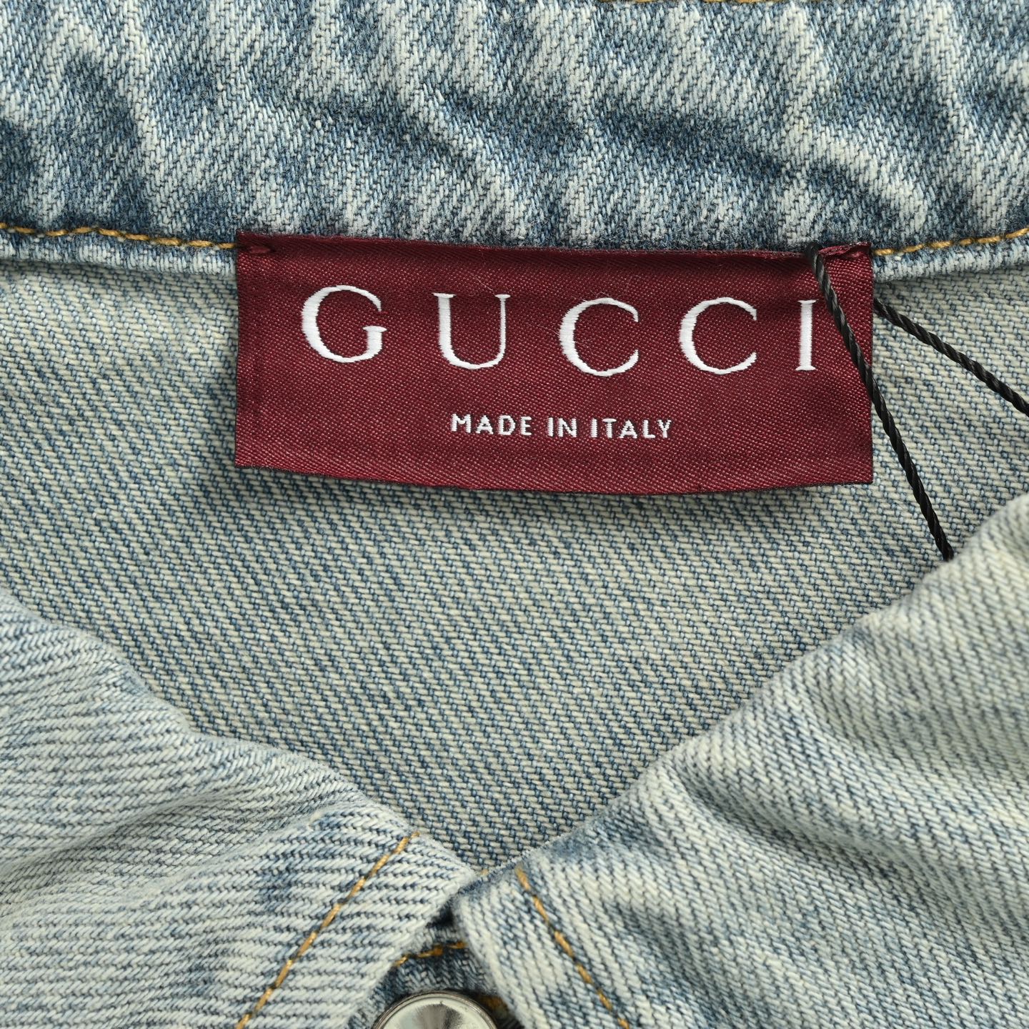 Gucci 25Fw washed embossed denim shirt jacket