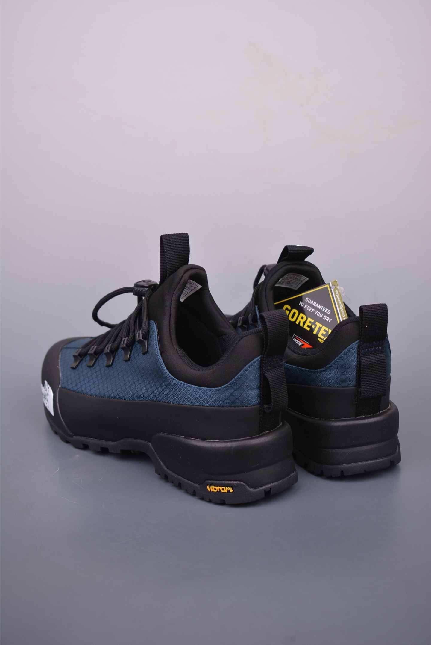 The North Face Glenclyffe Low sneakers black blue NF0A817B