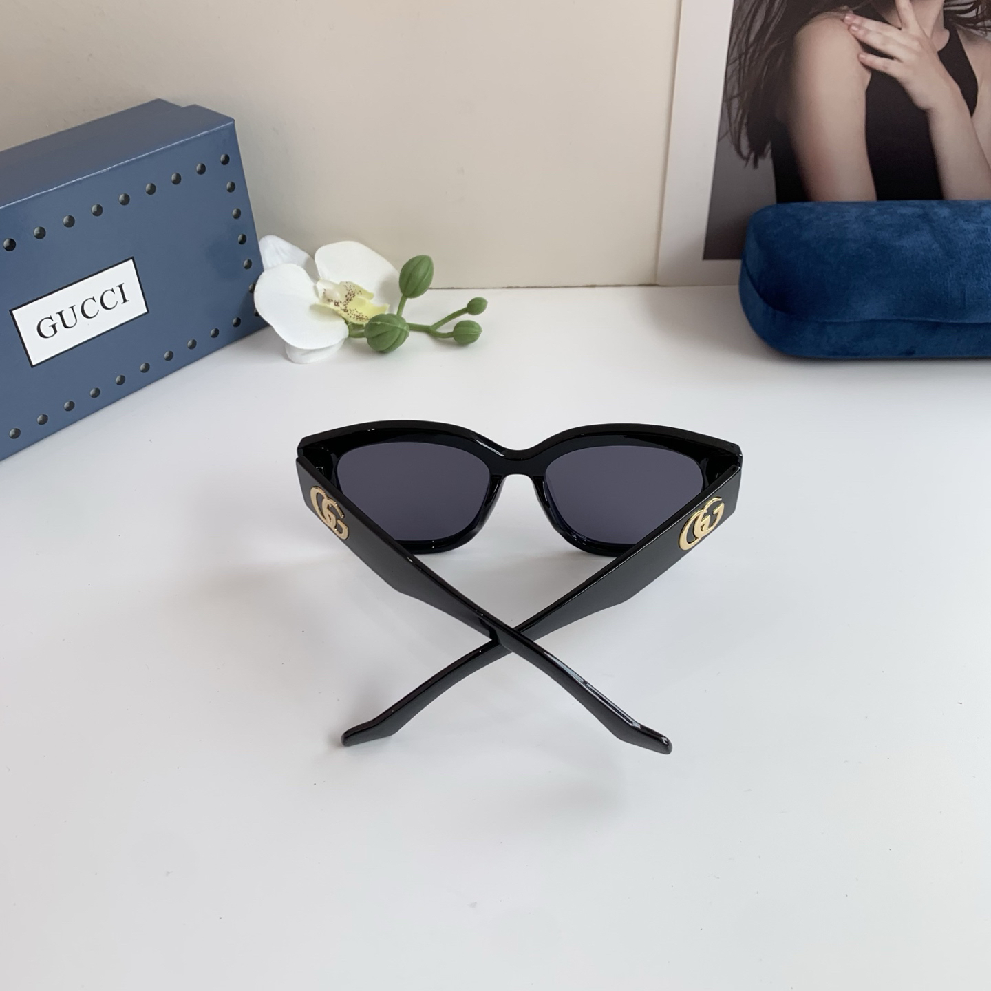 Gucci Round Frame Sunglasses