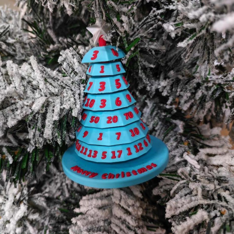 Spinning Christmas Tree Dice Decoration🎲