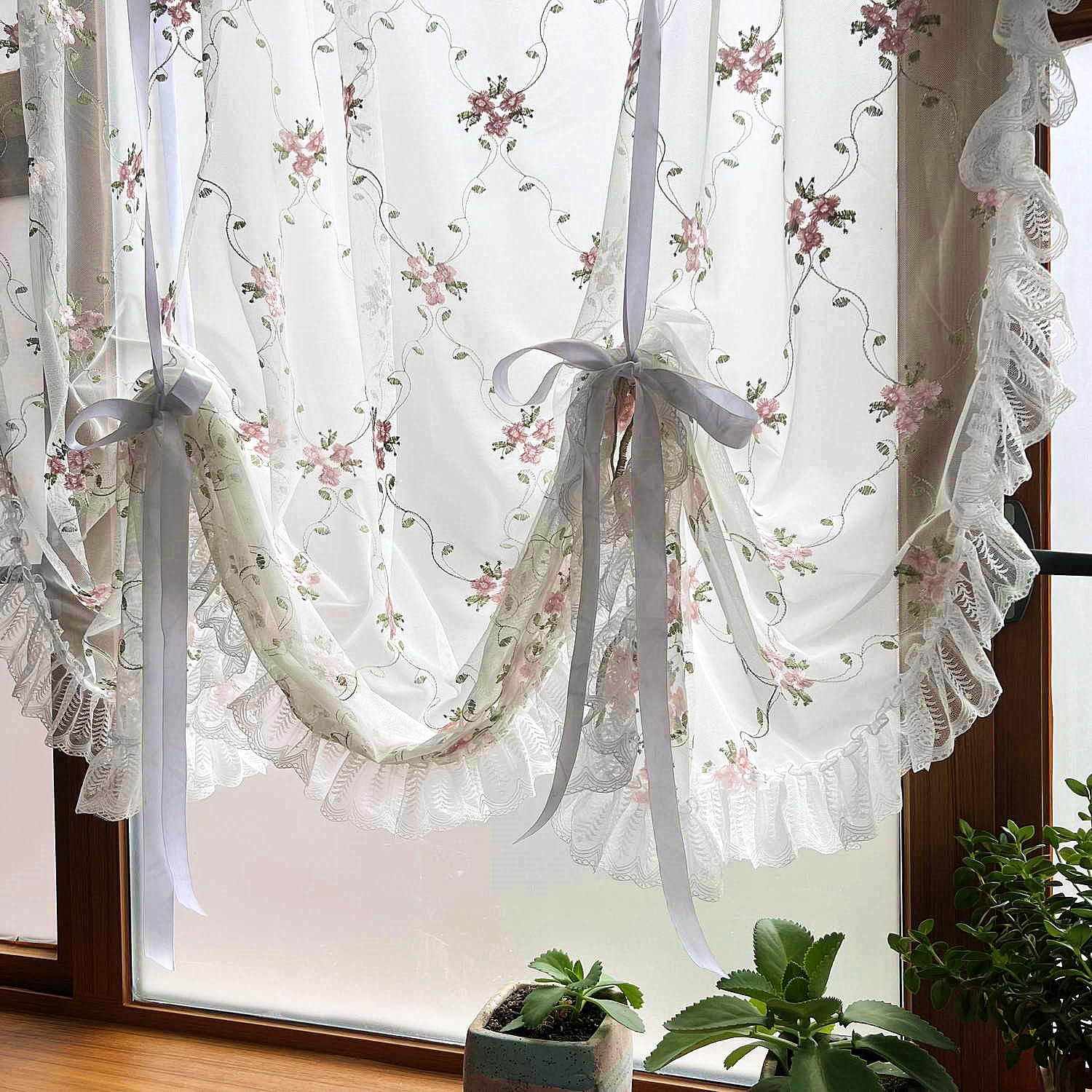 Elegant Floral Lace Balloon Curtains