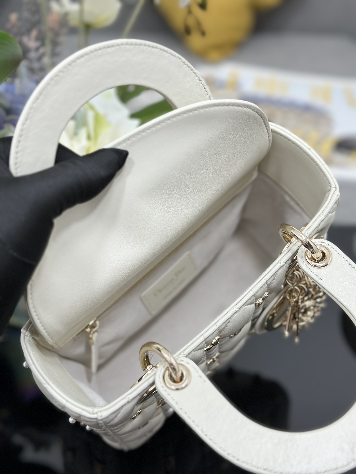 Dior Lady Four-grid Constellation Stud White Lady Bag M0538