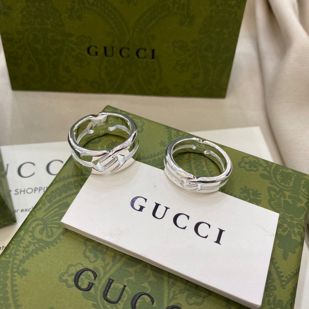 Gucci Interlocking G Ring
