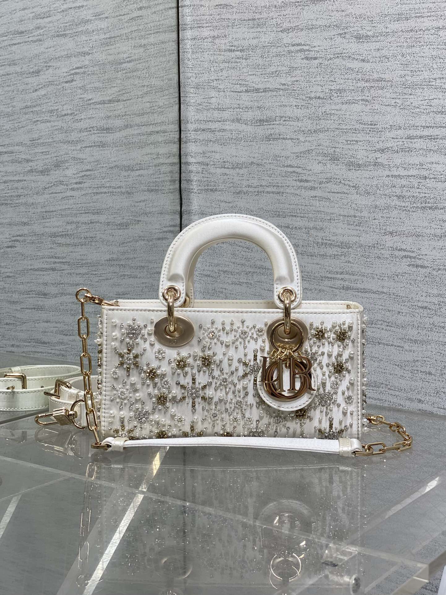 Dior Lady Limited Edition Heavy Beads Horizontal Version Princess Diana Bag