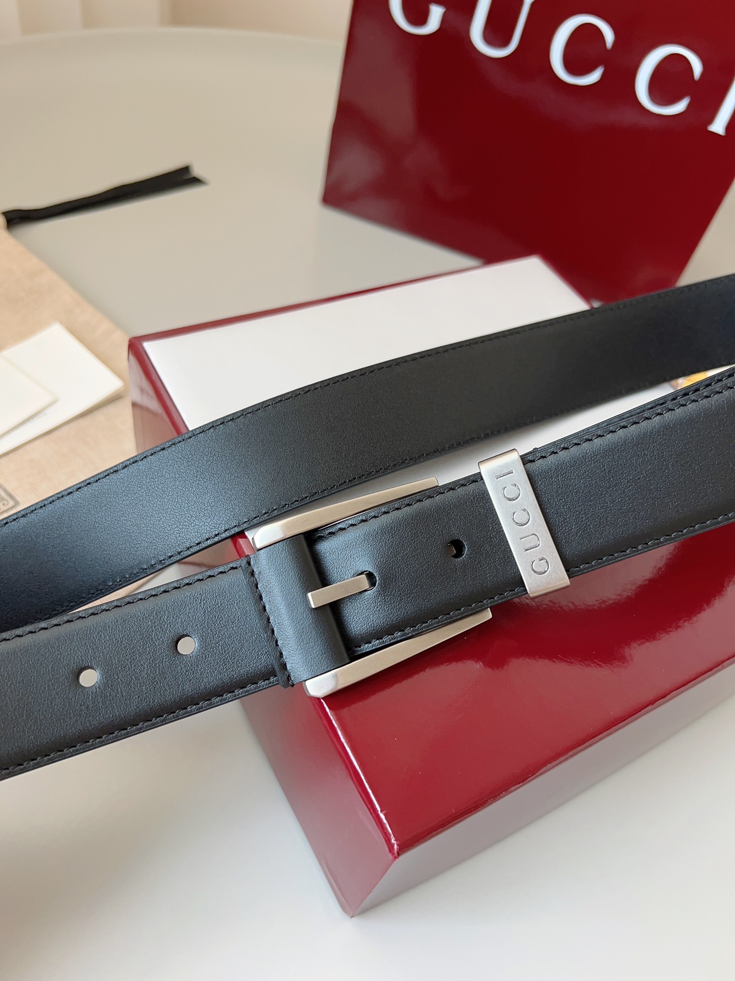 Gucci pin buckle leather belt 3.5cm wide