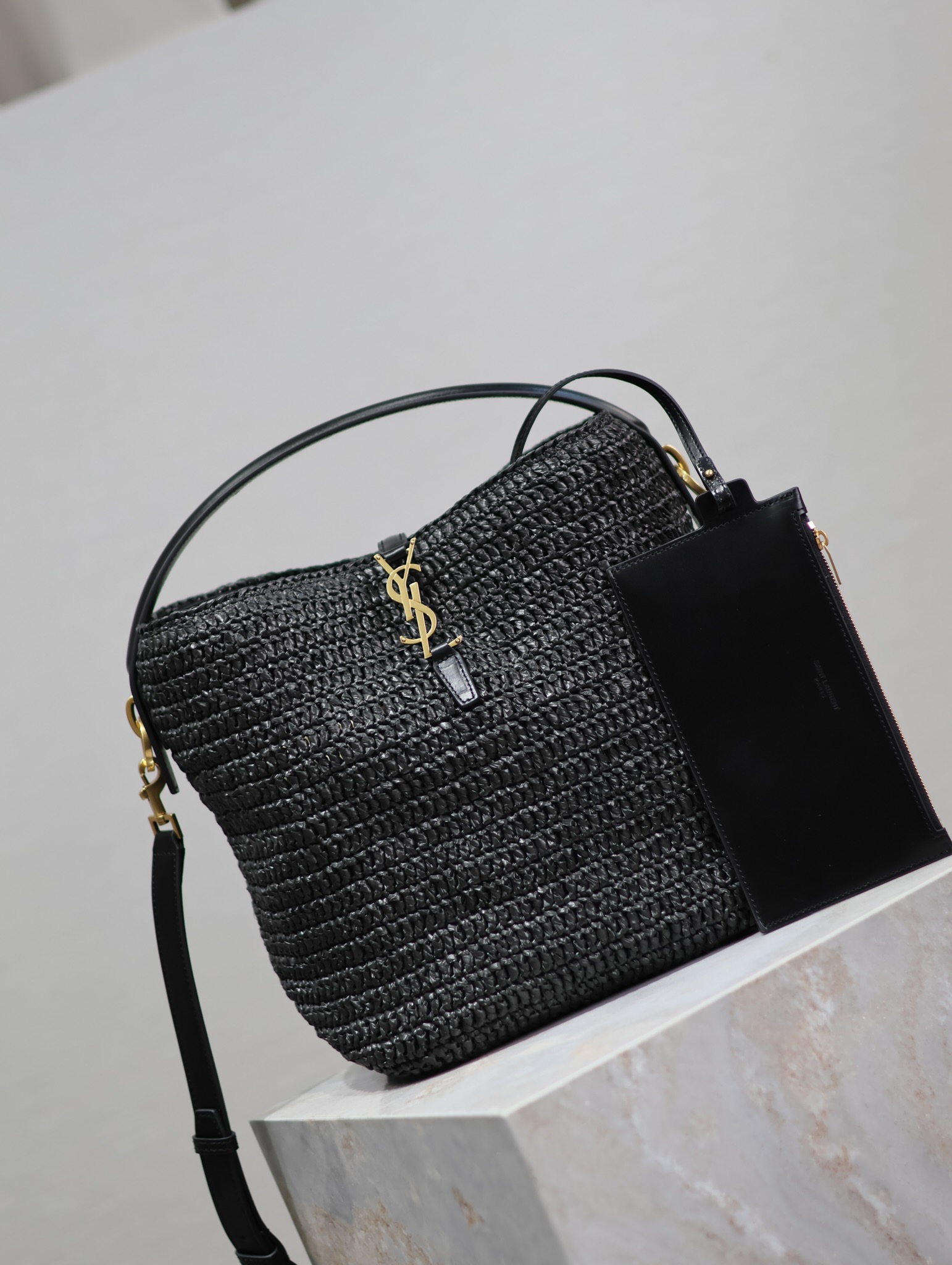 Yves Saint Laurent LE 37 woven bucket bag 742828