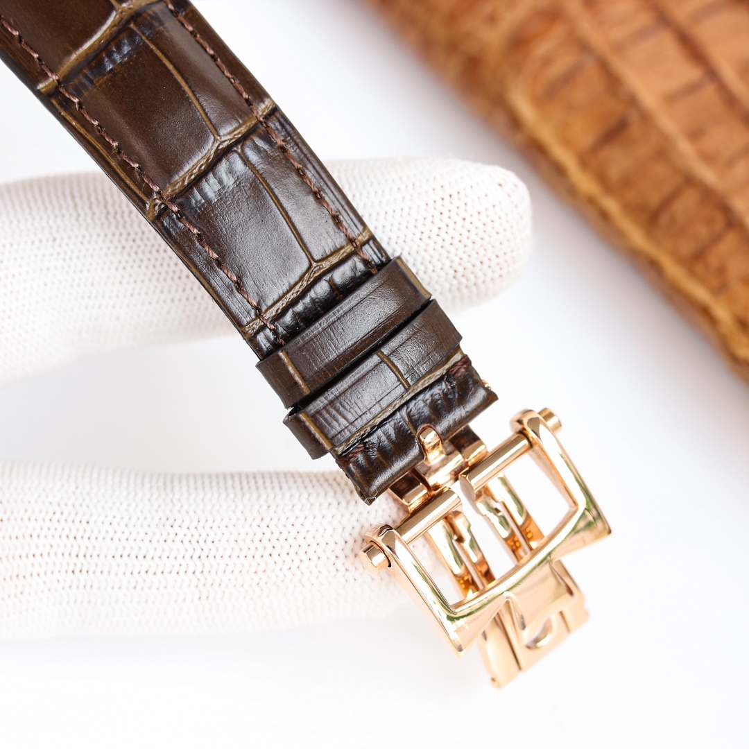 Vacheron Constantin Model 56 Fully Mechanical Automatic Watch 4600E000A-B402