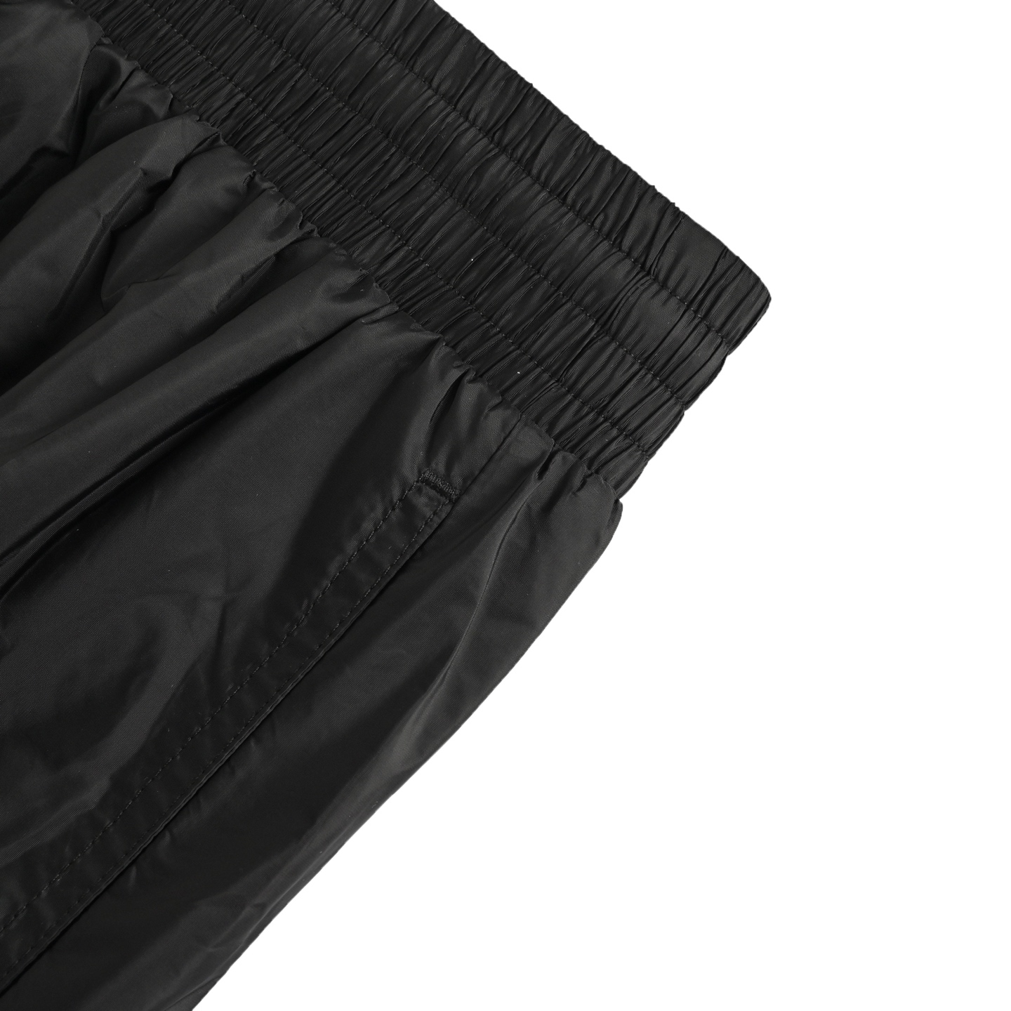 Moncler three-party collaboration packable nylon shorts