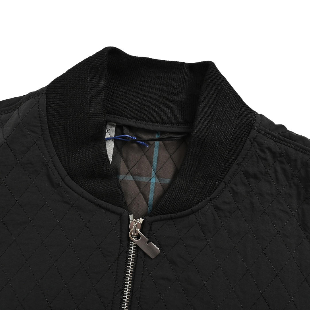 Burberry 24Fw diamond quilted lining green check bomber puffer jacket