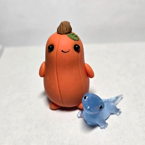 Mini Pumpkin Potato, desk buddy.