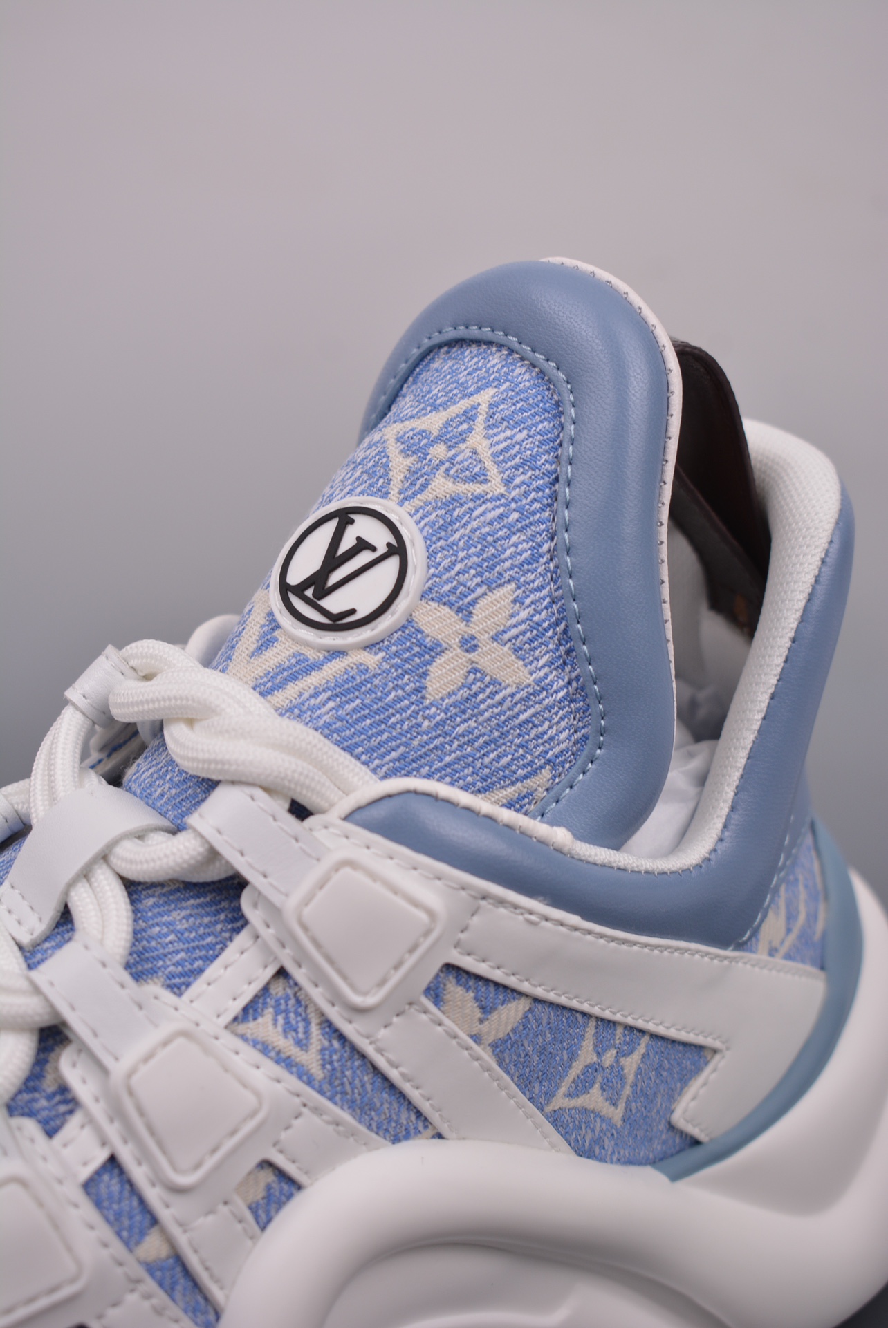 Louis Vuitton Archlight Sneakers Denim Blue Jacquard 1AC272