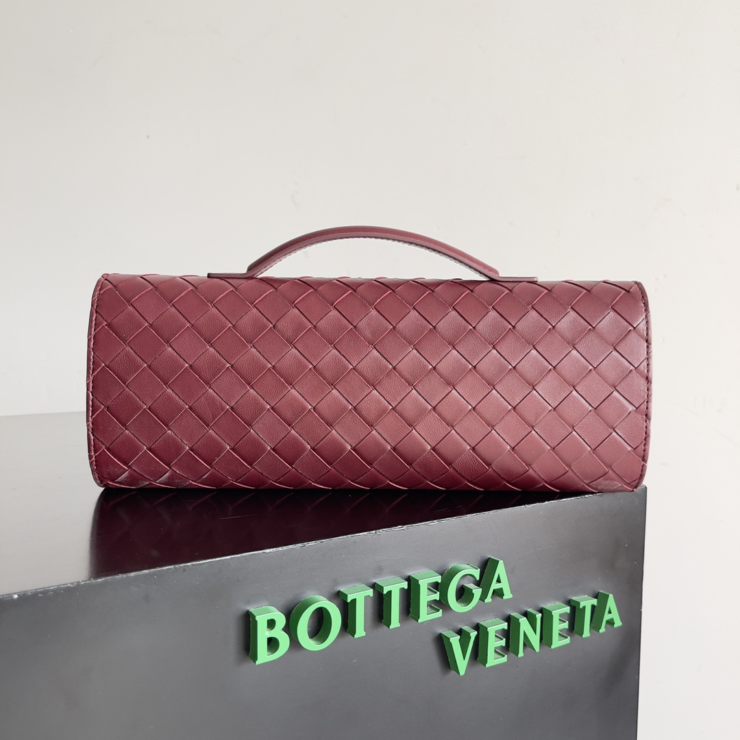 Bottega Veneta Andiamo Evening Clutch 741511