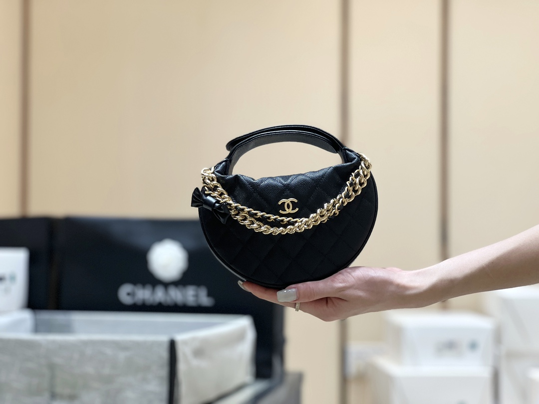 Chanel 24S Spring/Summer Collection Handbag AP3943 00108