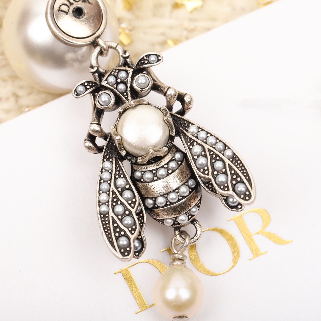 Dior Bee Letter Earrings