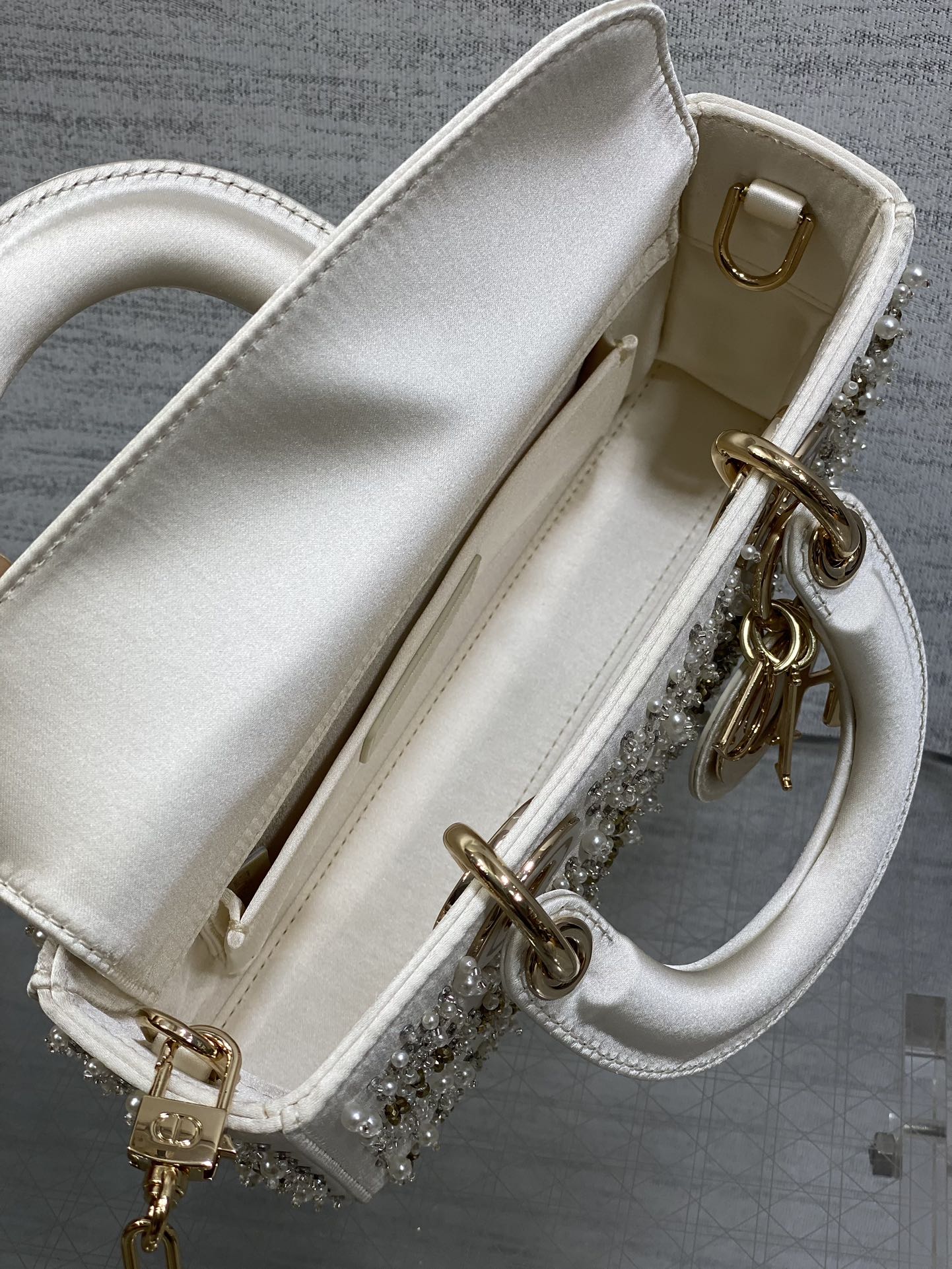 Dior Lady Limited Edition Heavy Beads Horizontal Version Princess Diana Bag