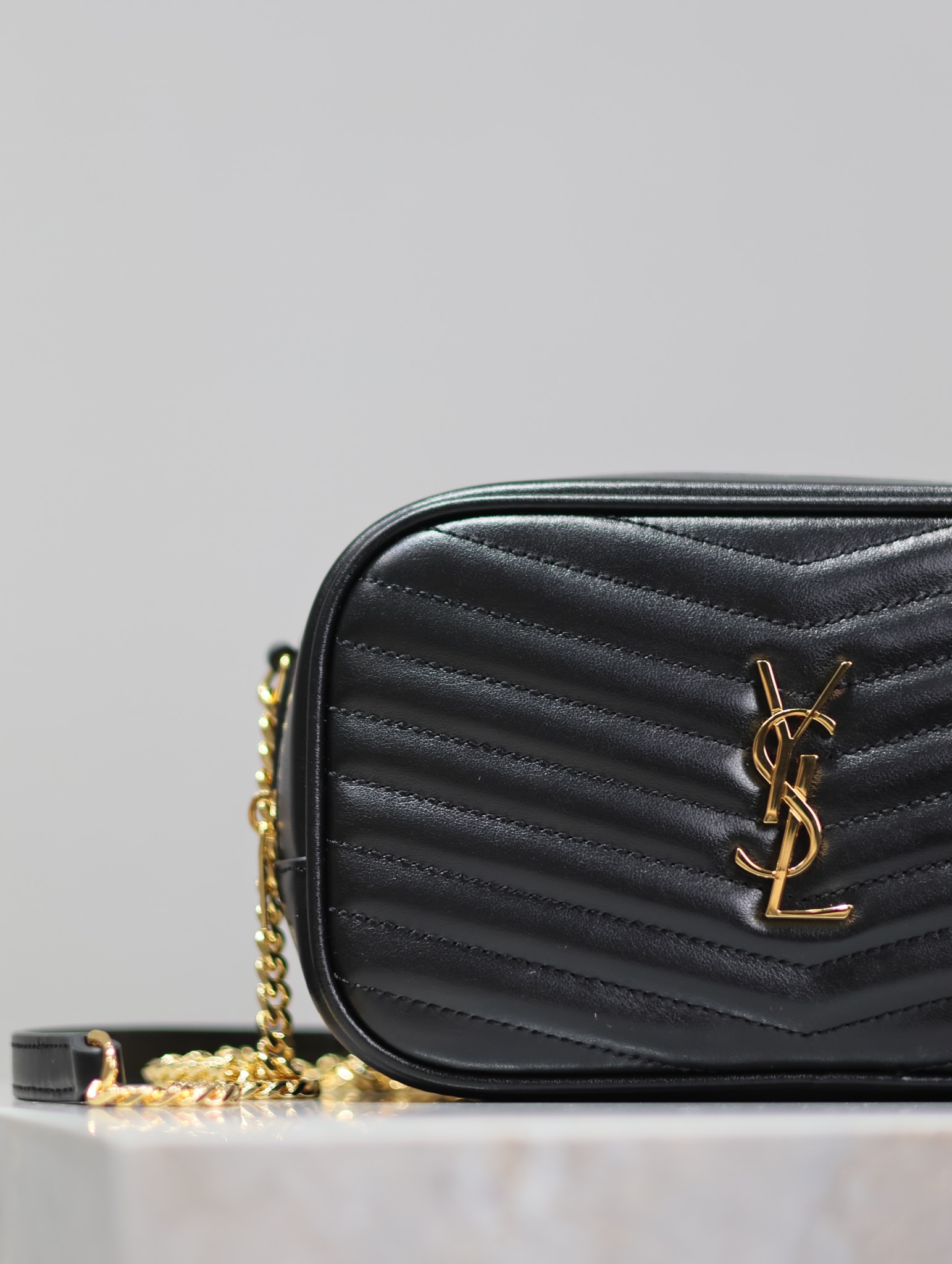 Yves Saint Laurent Lou mini bag 585040