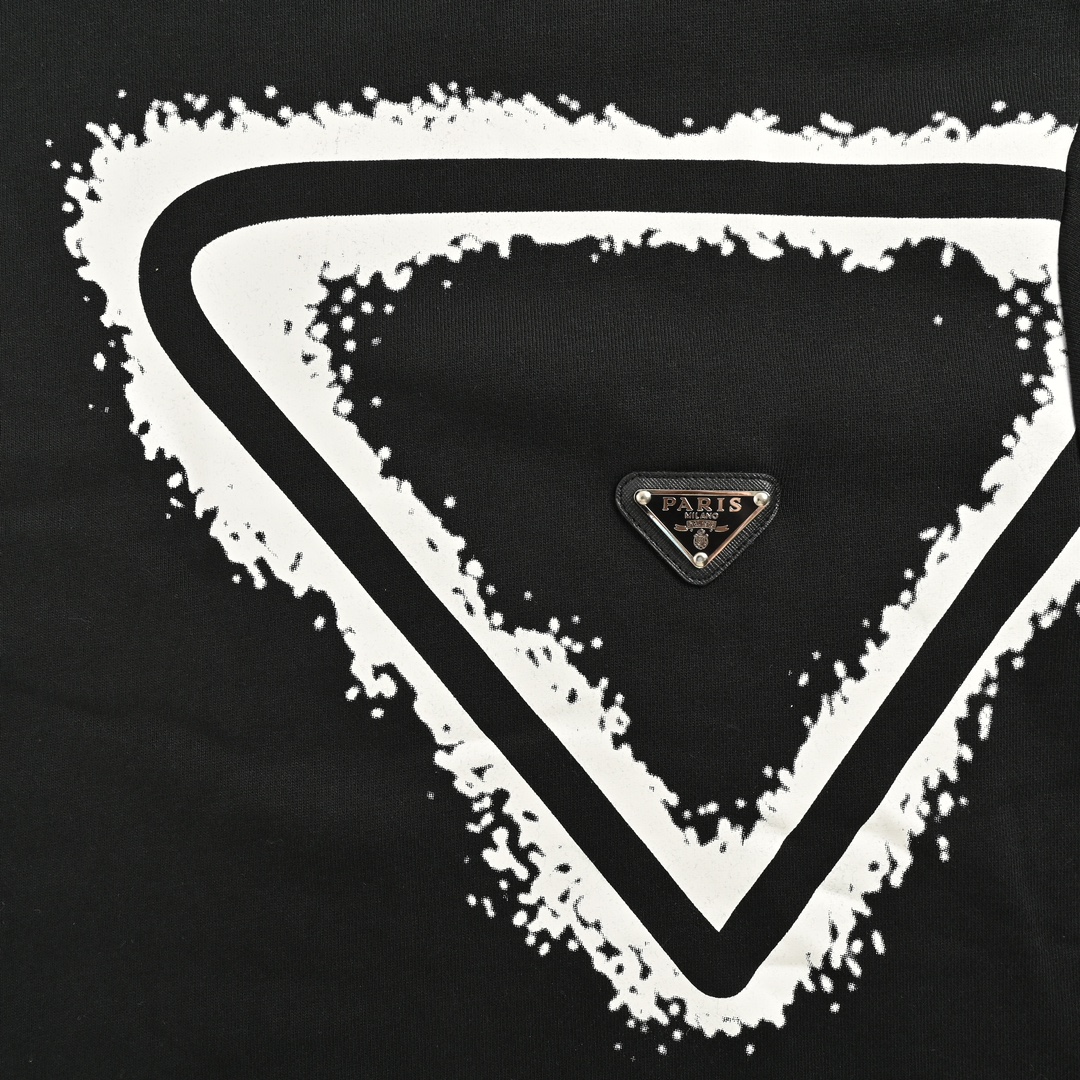 Prada 24Fw ink-splashed triangle logo print crewneck sweatshirt