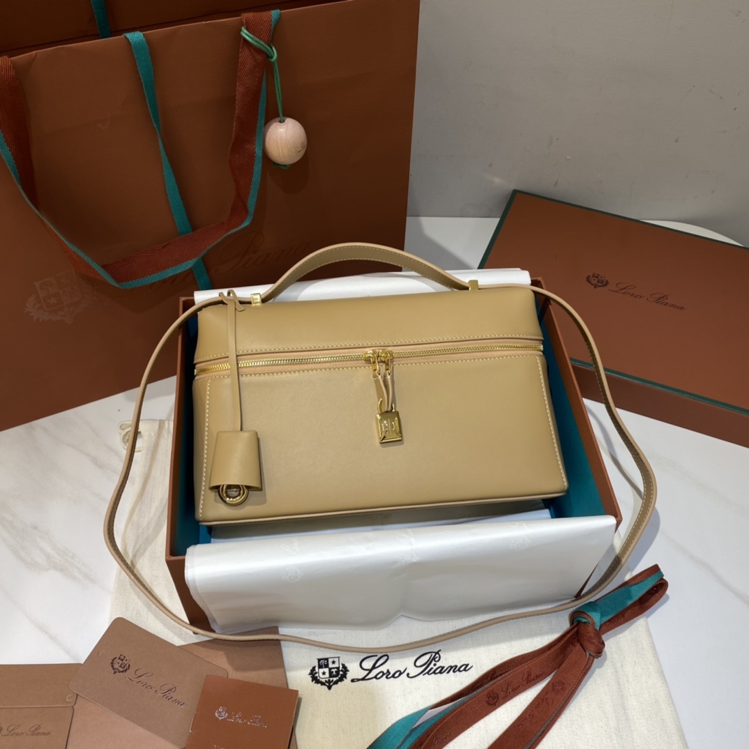 Loro Piana Extra L27 bag