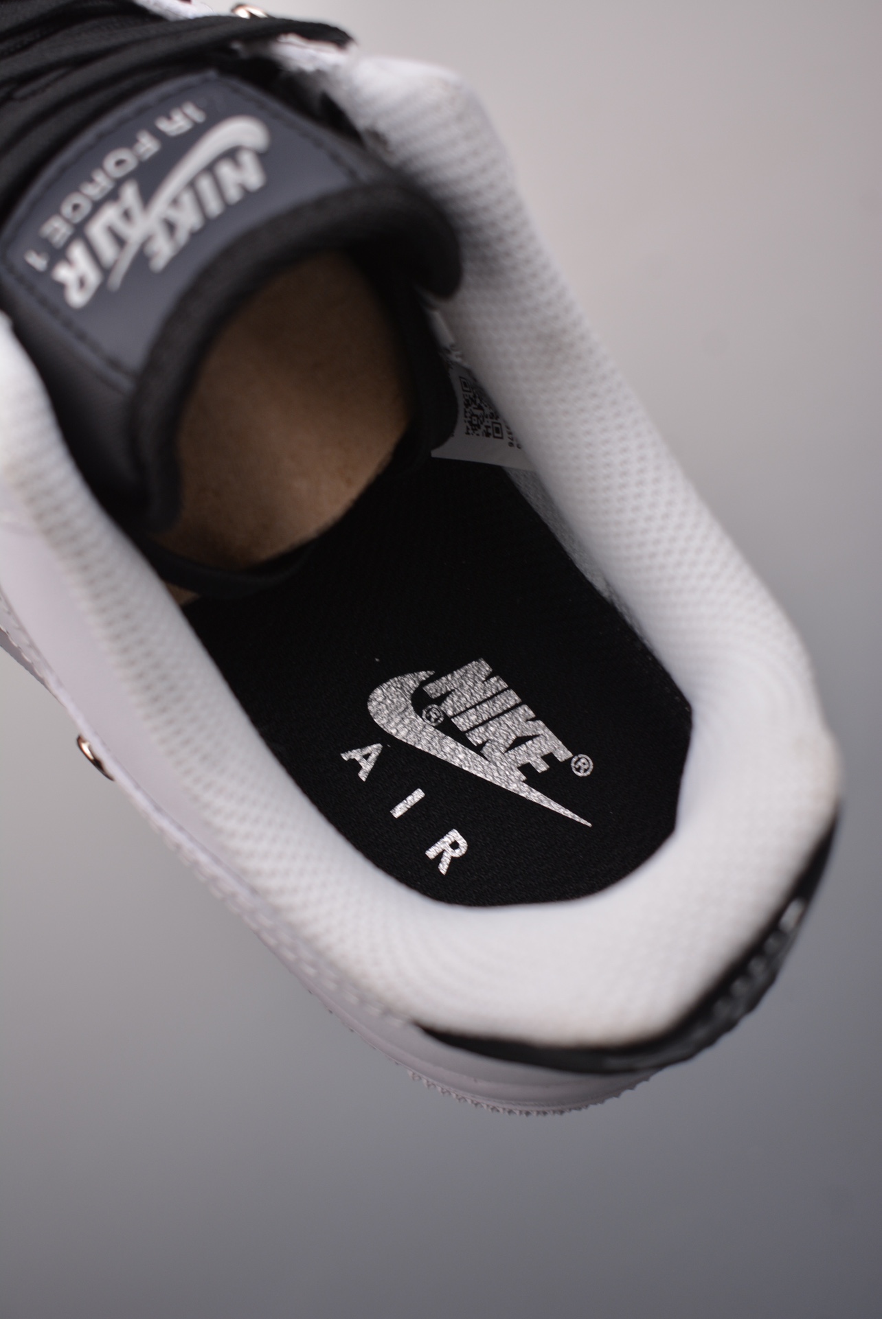 Nike Air Force 1 Low Silver Chain White Black DA8571-100