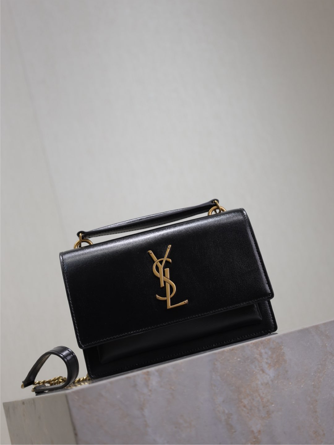 Yves Saint Laurent Sunset Woc Bag 533026
