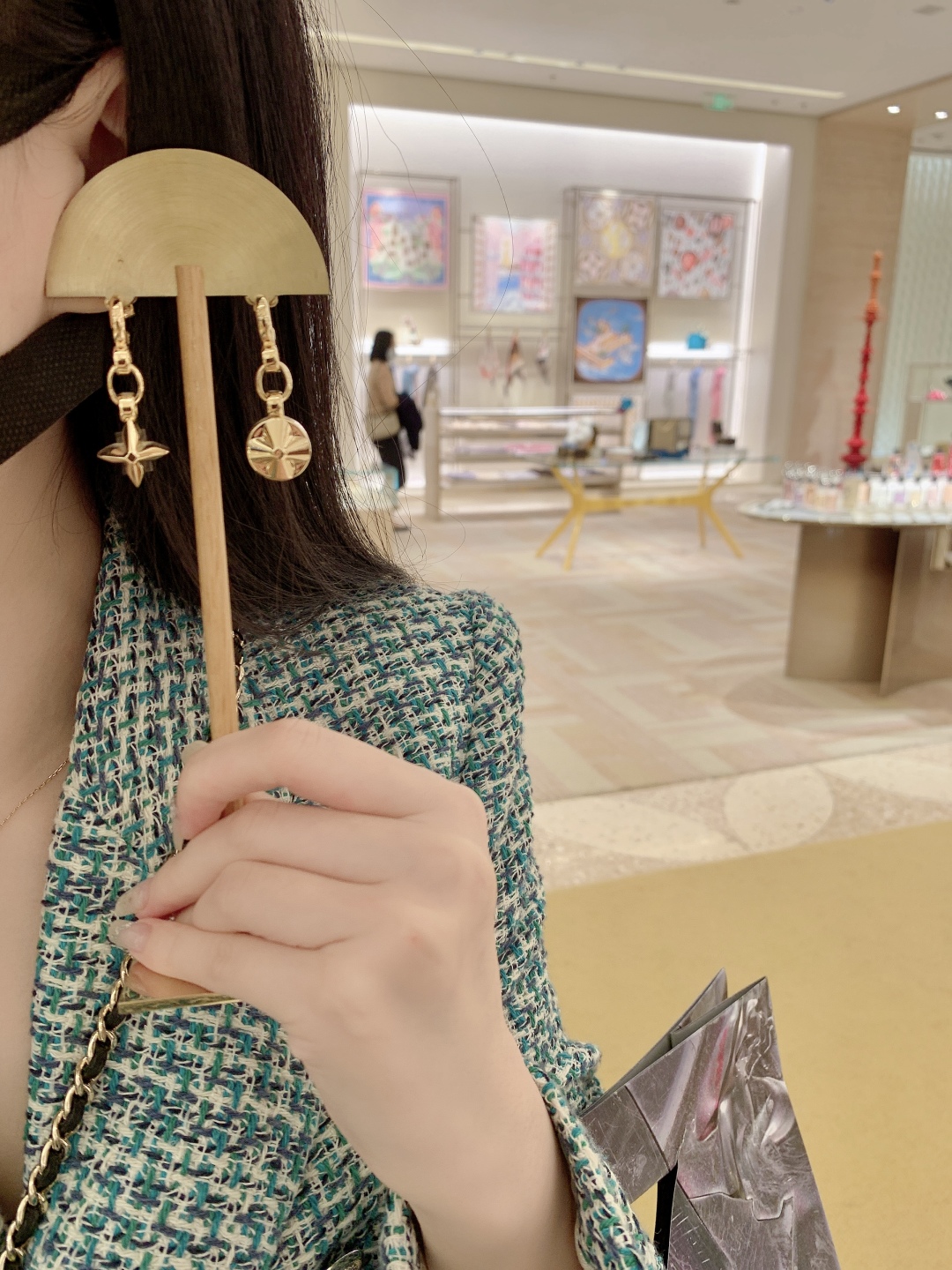 Louis Vuitton four leaf clover earrings