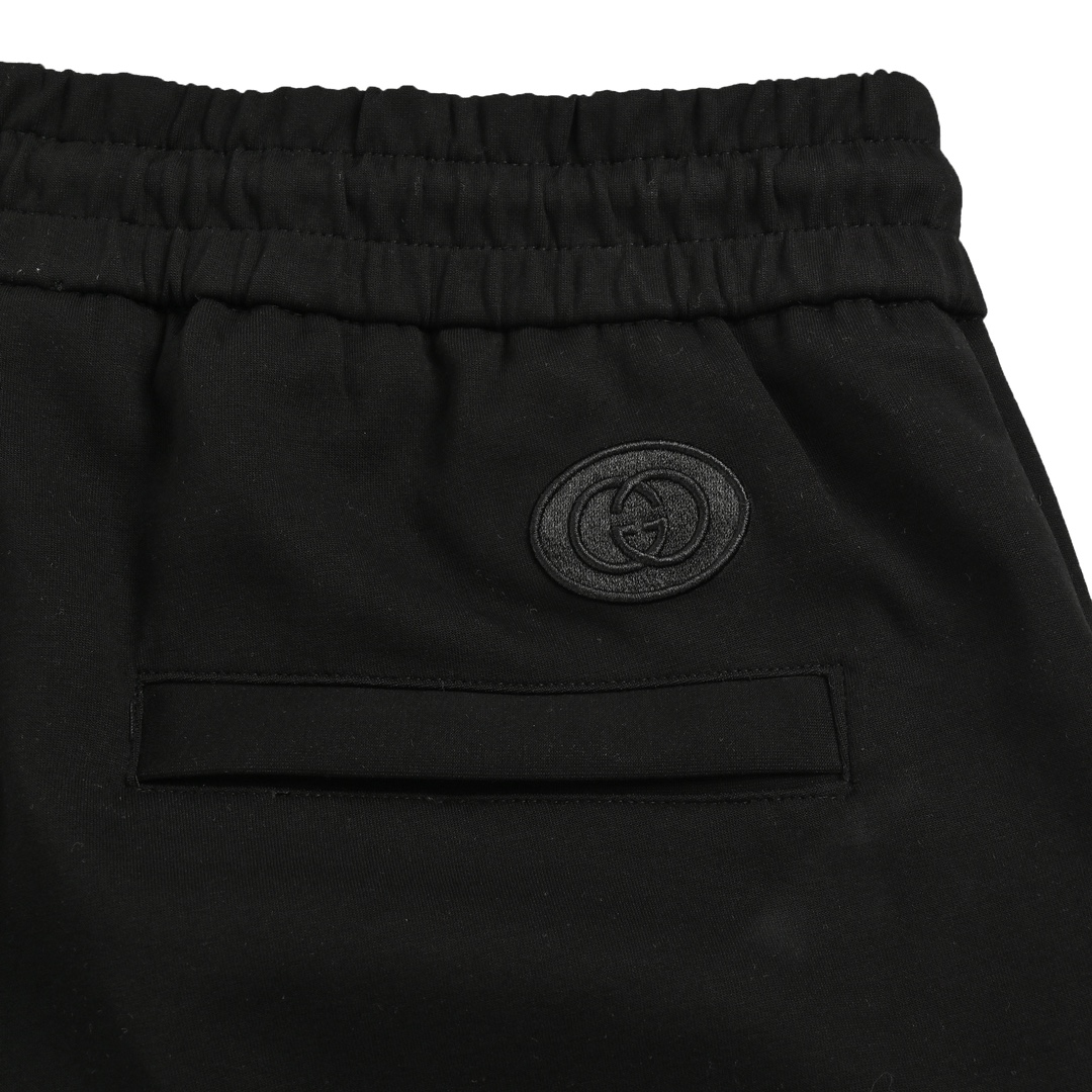 Gucci Red and Green Web Side Pocket Casual Shorts
