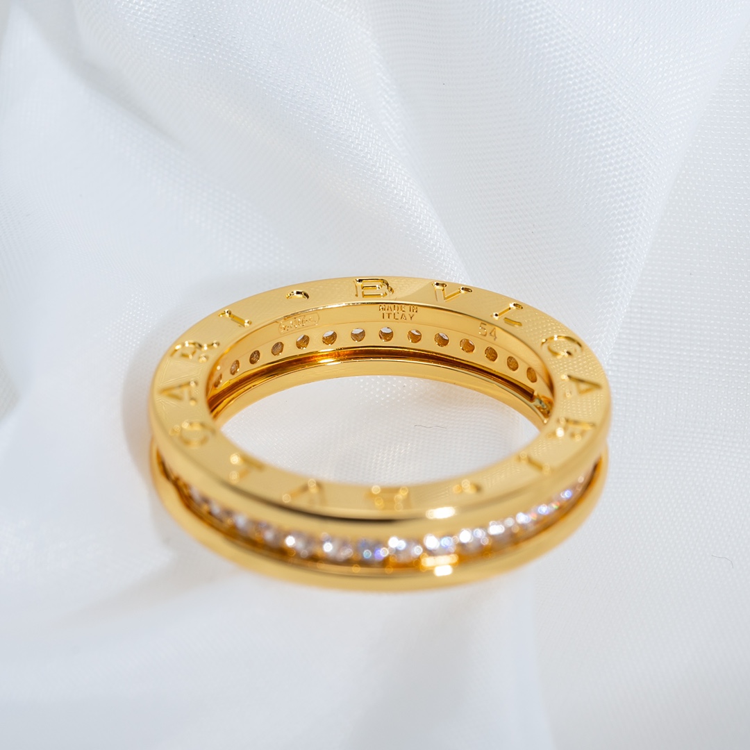 Bulgari zero single ring with diamond ring