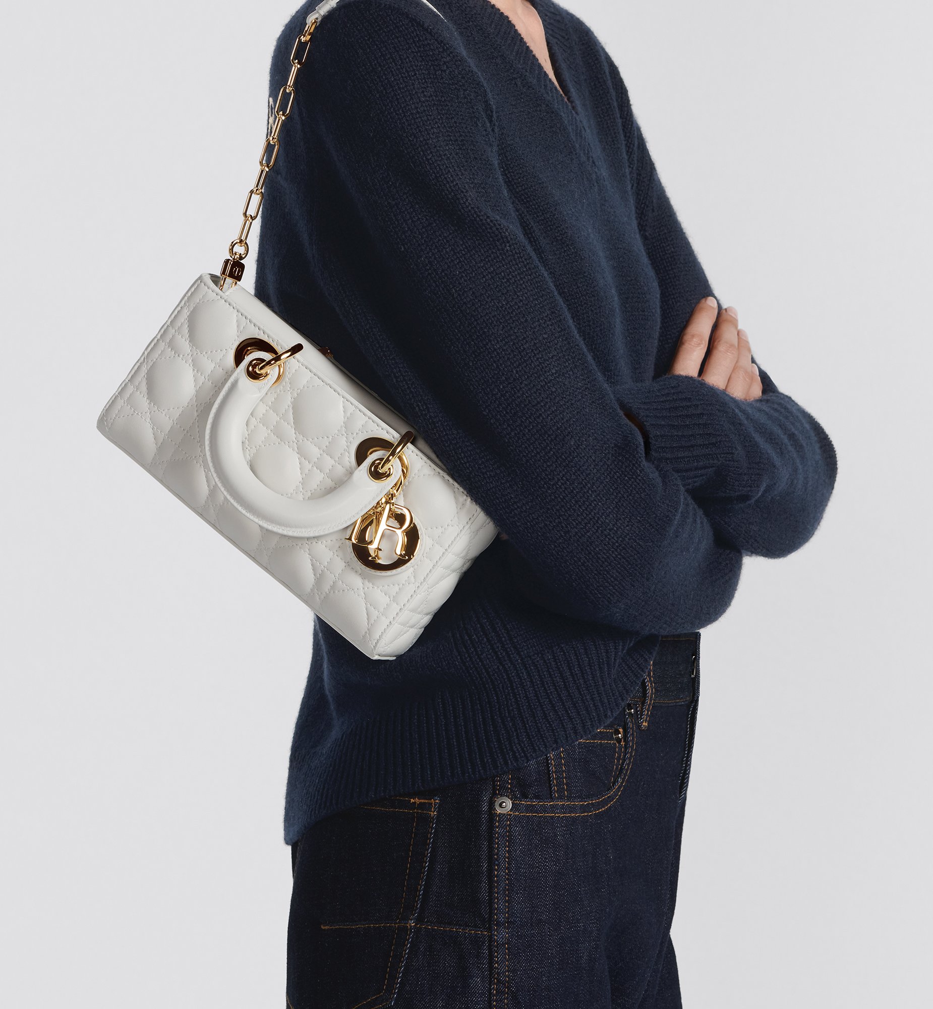 Dior Small Lady D-Joy Bag M0613ONGE_M030