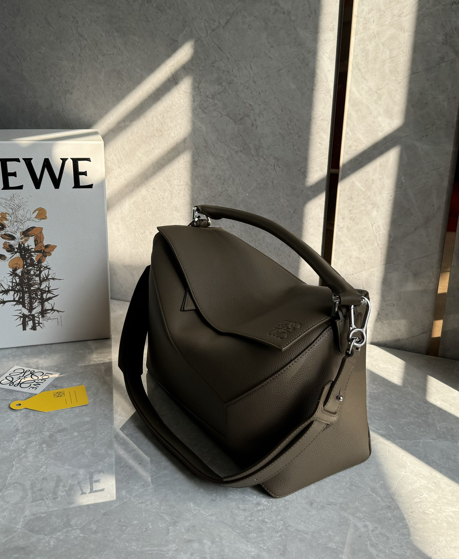 Loewe zzle large bag 0531
