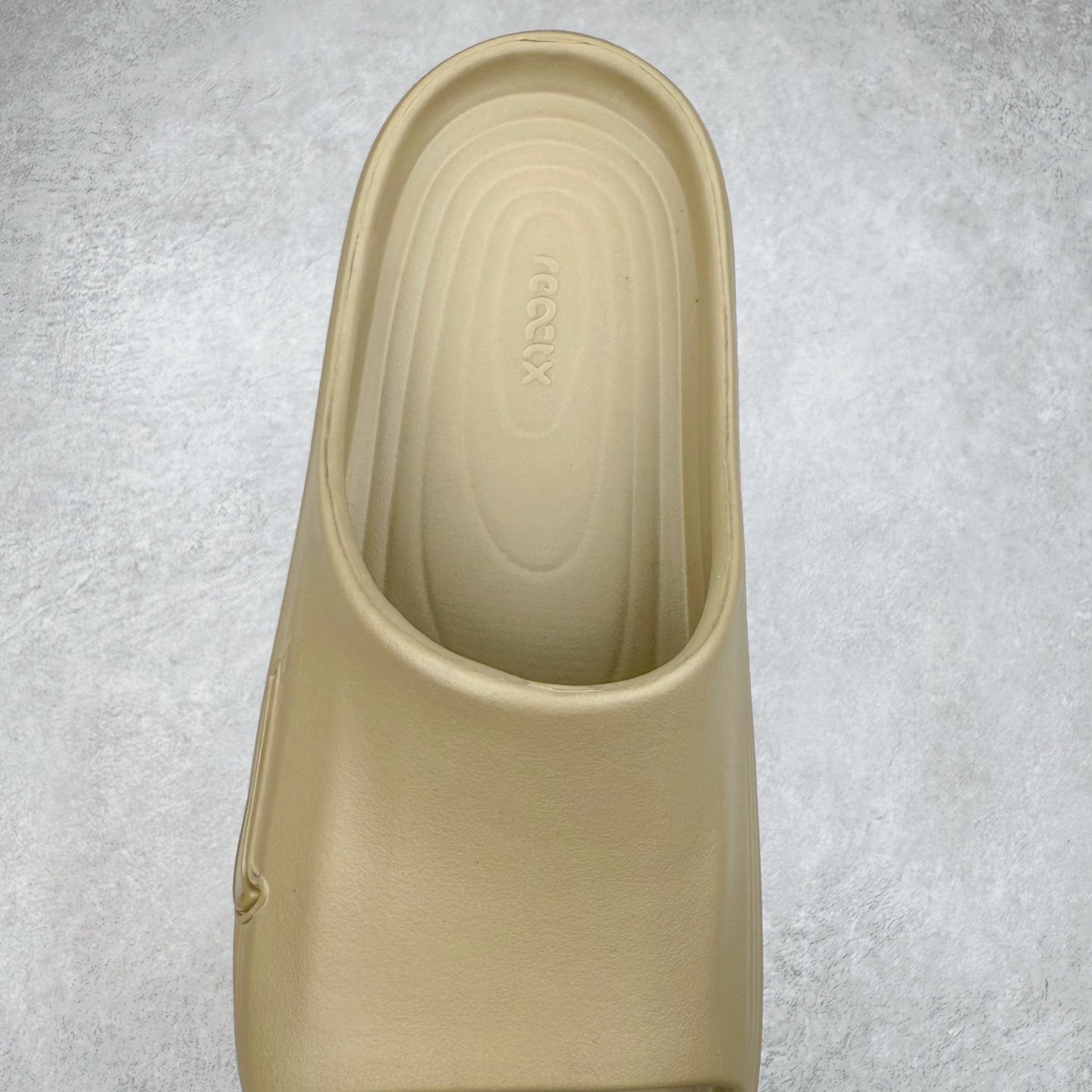 Nike ReactX Rejuven8 Simple, Comfortable and Versatile Slippers
