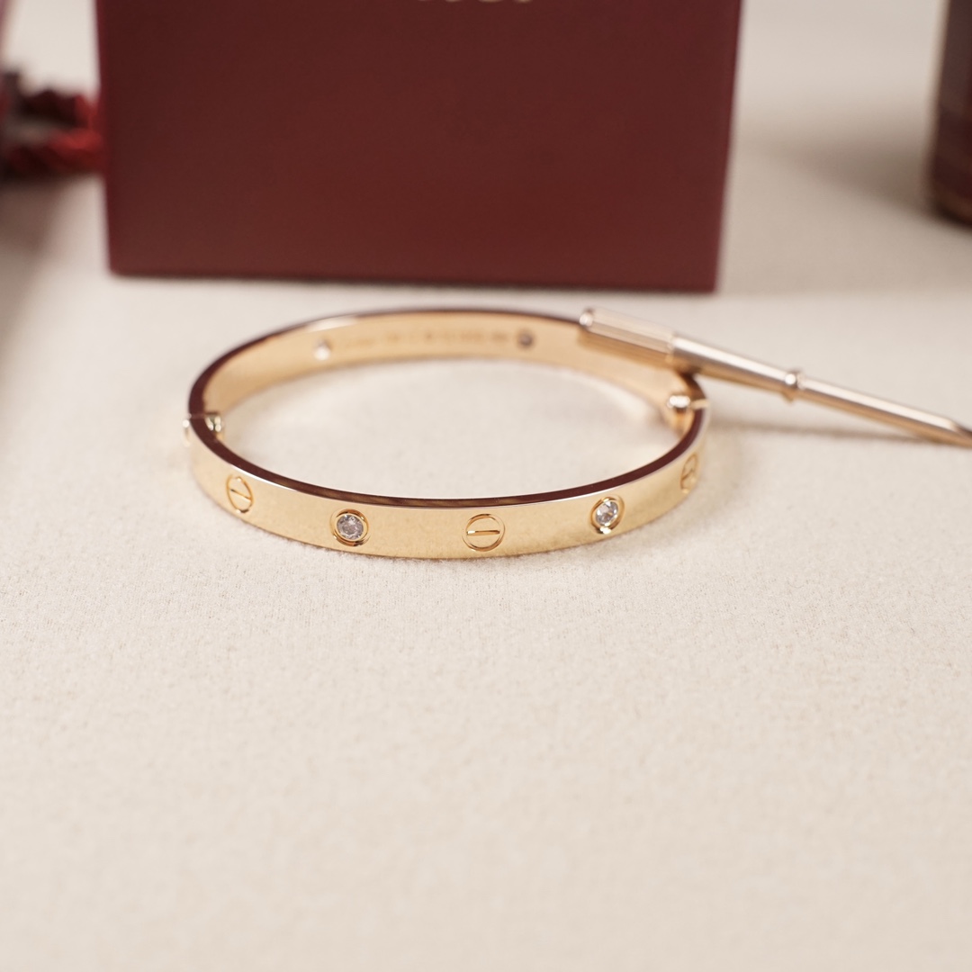 Cartier love wide version four diamonds  bracelet