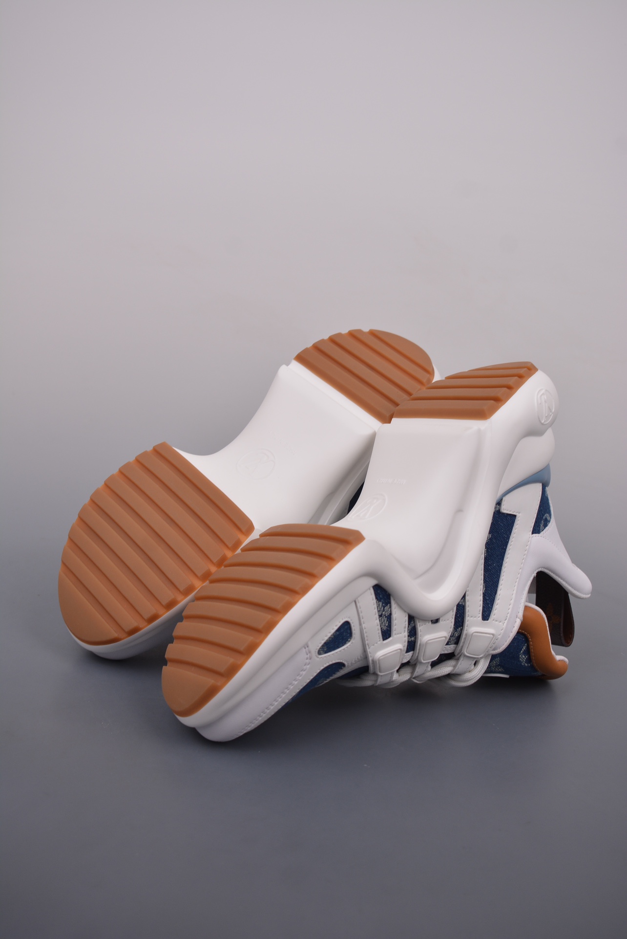 Louis Vuitton Archlight Sneakers Denim Blue and White Jacquard