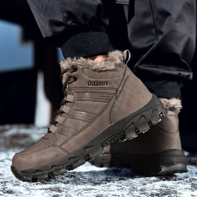 Men's Winter Plus Velvet Outdoor Anti-Ski Boots