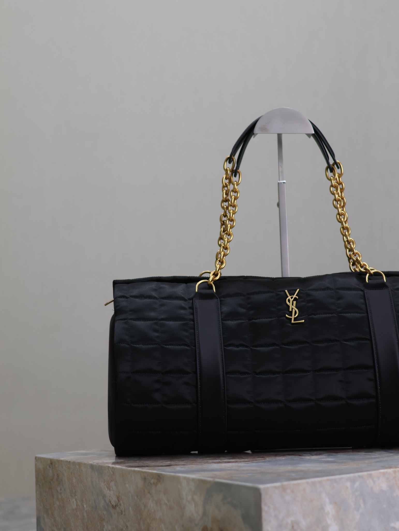 Yves Saint Laurent Gloria Travel Bag 757209