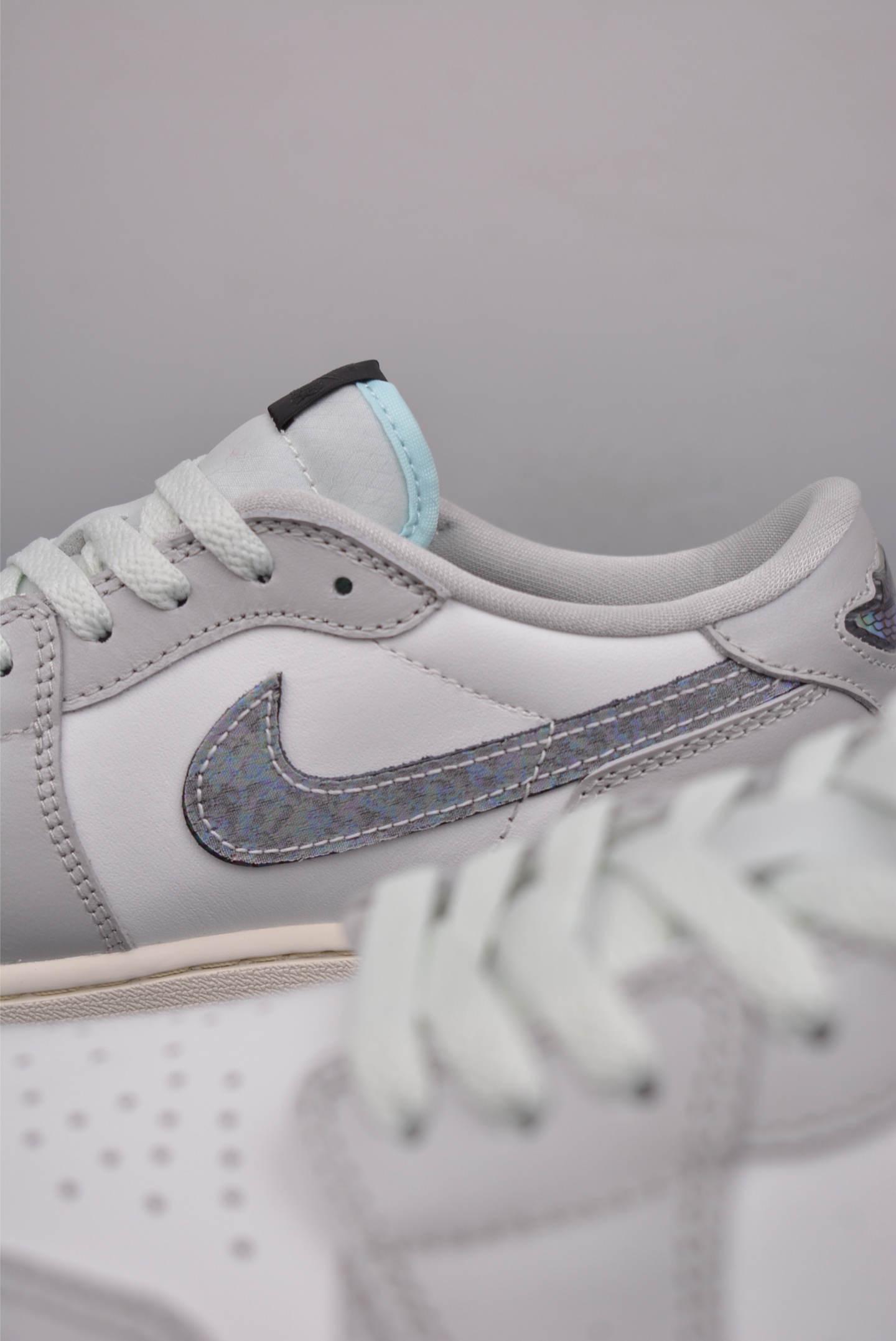 Nike Air Jordan 1 Low OG Year of the Snake light gray white HF3144-100