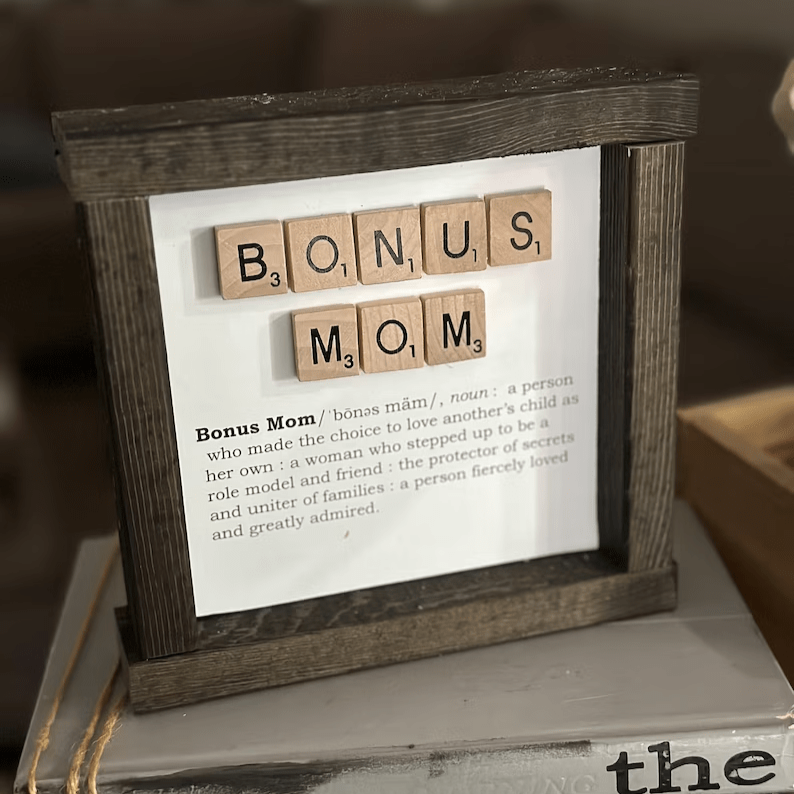 Bonus Mum Frame