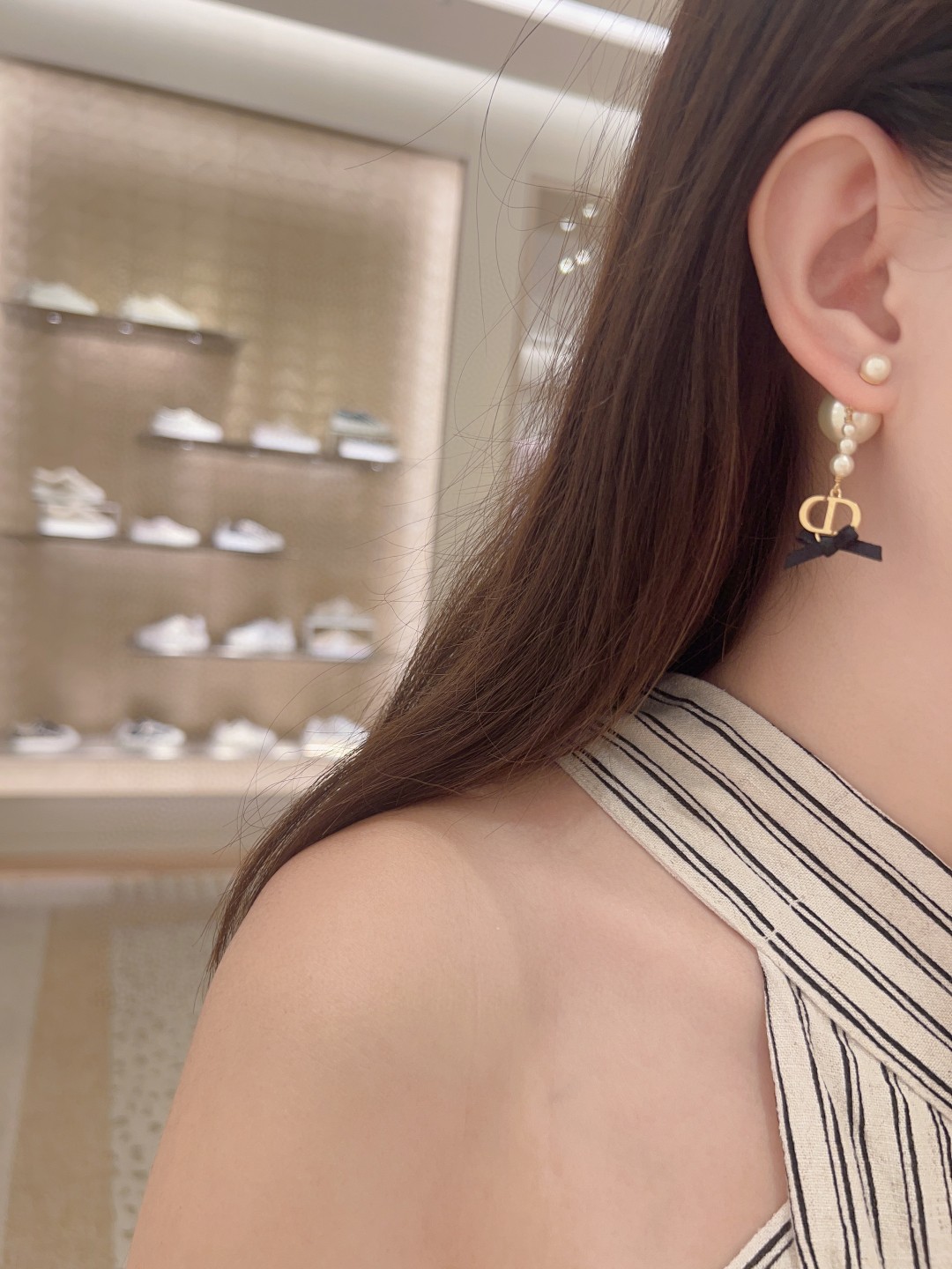 Dior Bow CD Pearl Earrings