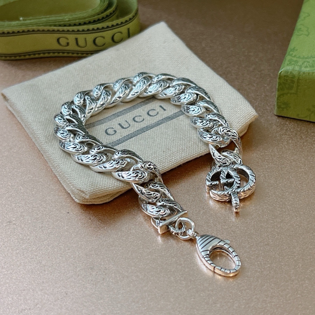 Gucci GG Flat Chain Bracelet