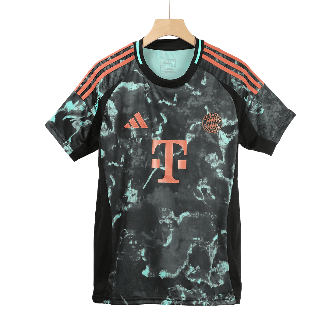 Bayern Munich, Full Away Football Appearance 2024/25