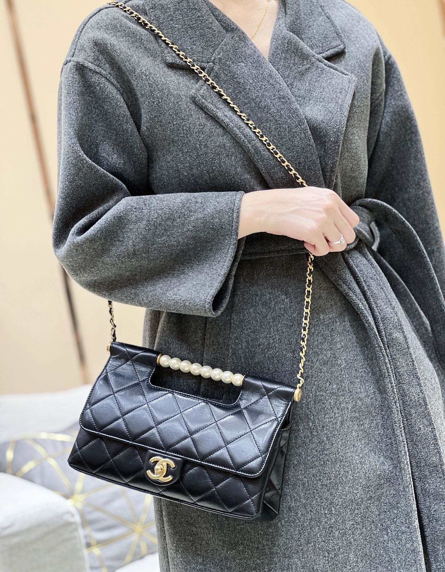 Chanel 25P Spring/Summer Preview Series Pearl Handle Bag AS5390 00138