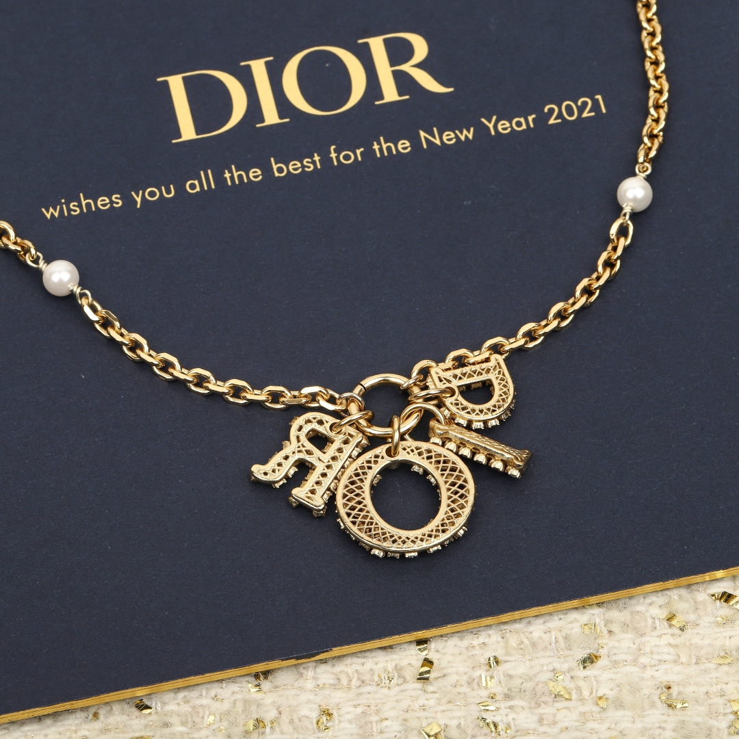 Dior diamond letter necklace