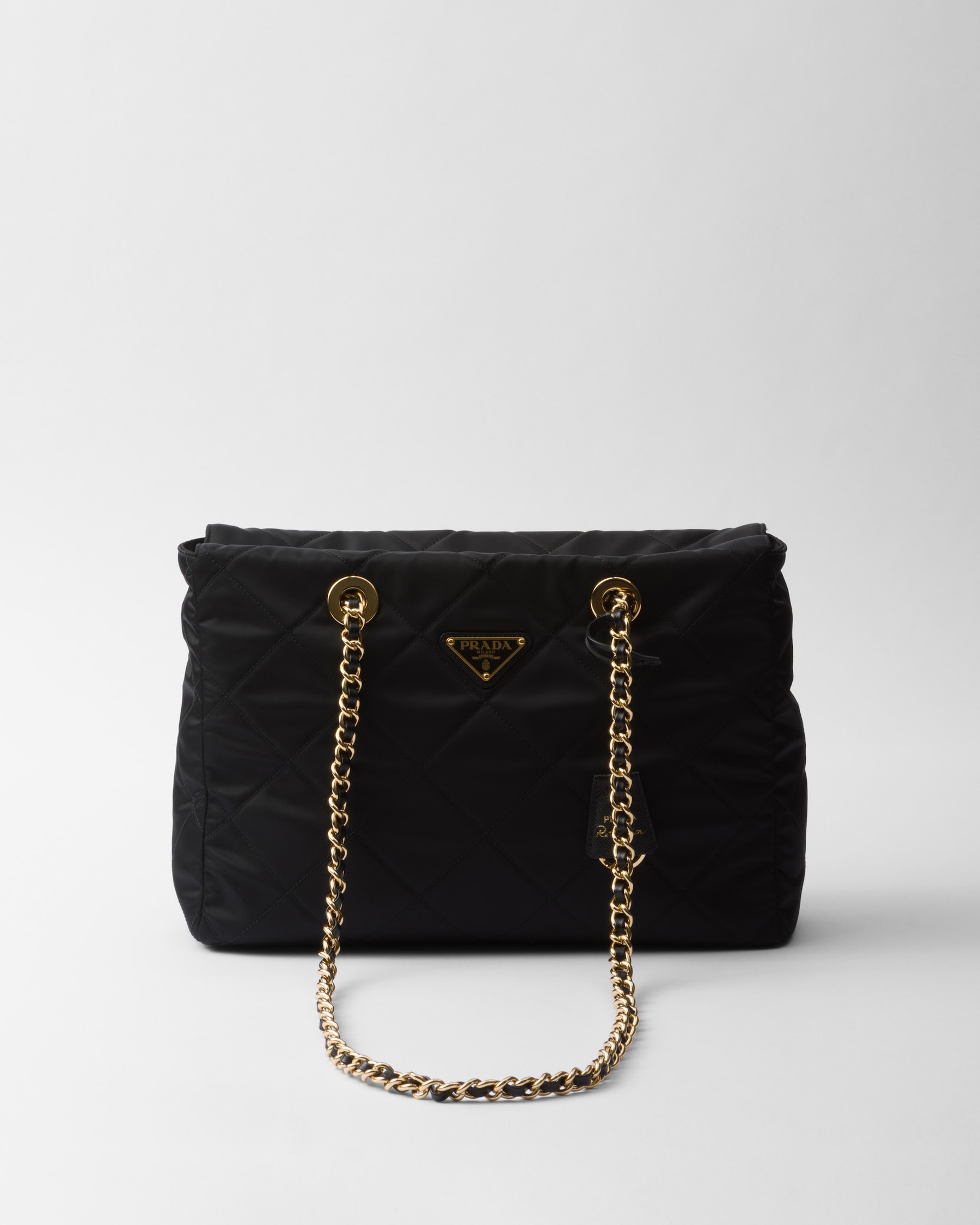 Prada Re-Edition 1995 Chaîne Medium Re-Nylon Tote1BG467_2AOS_F0040_V_COO
