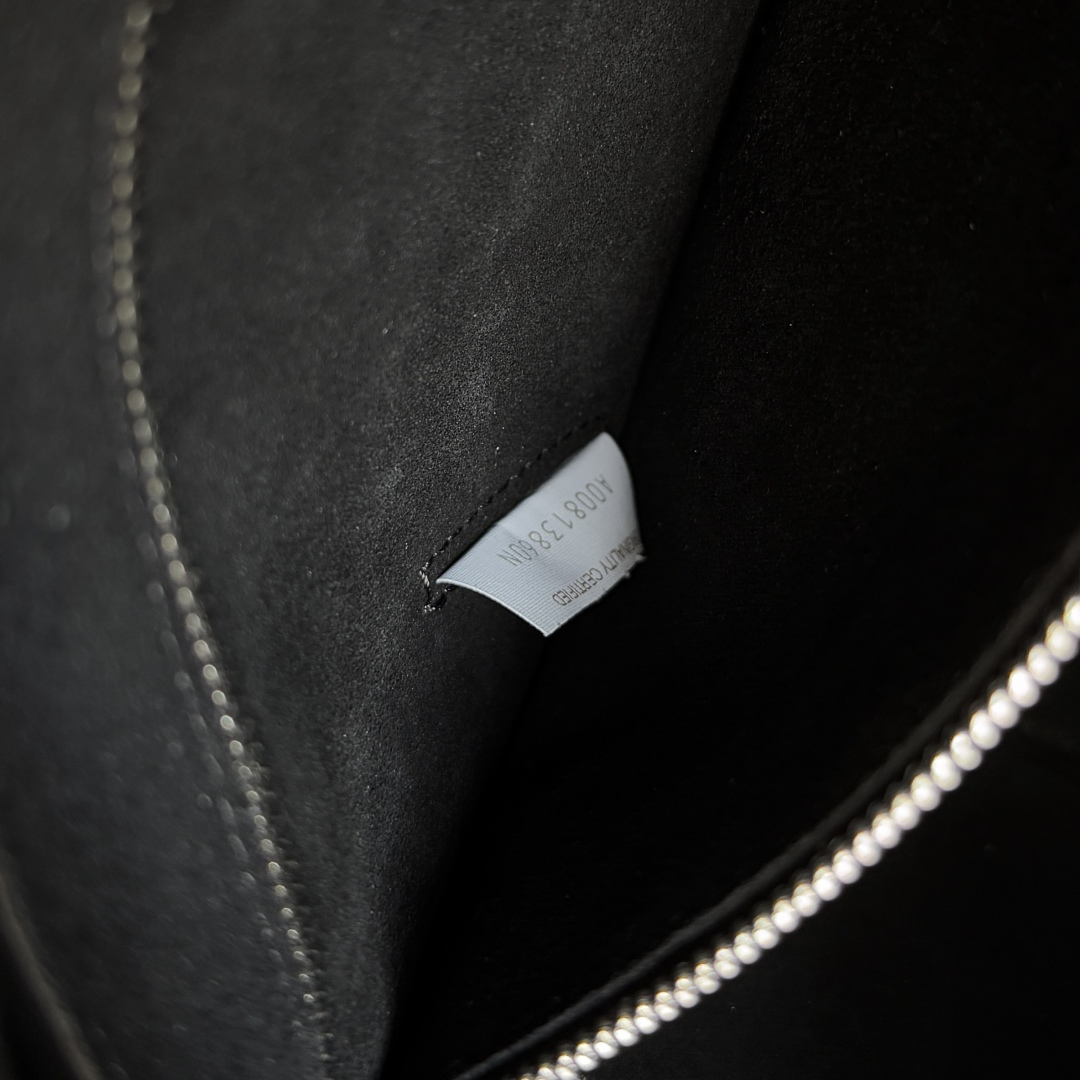 Bottega Veneta 2023 Early Spring Series Arco Camera Bag 731165