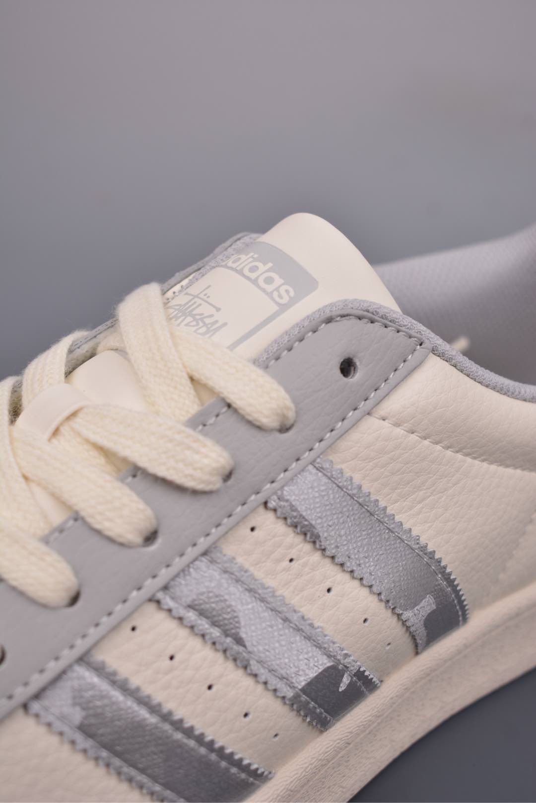 Adidas Originals Superstar 2024 Beige Silver BZ2503