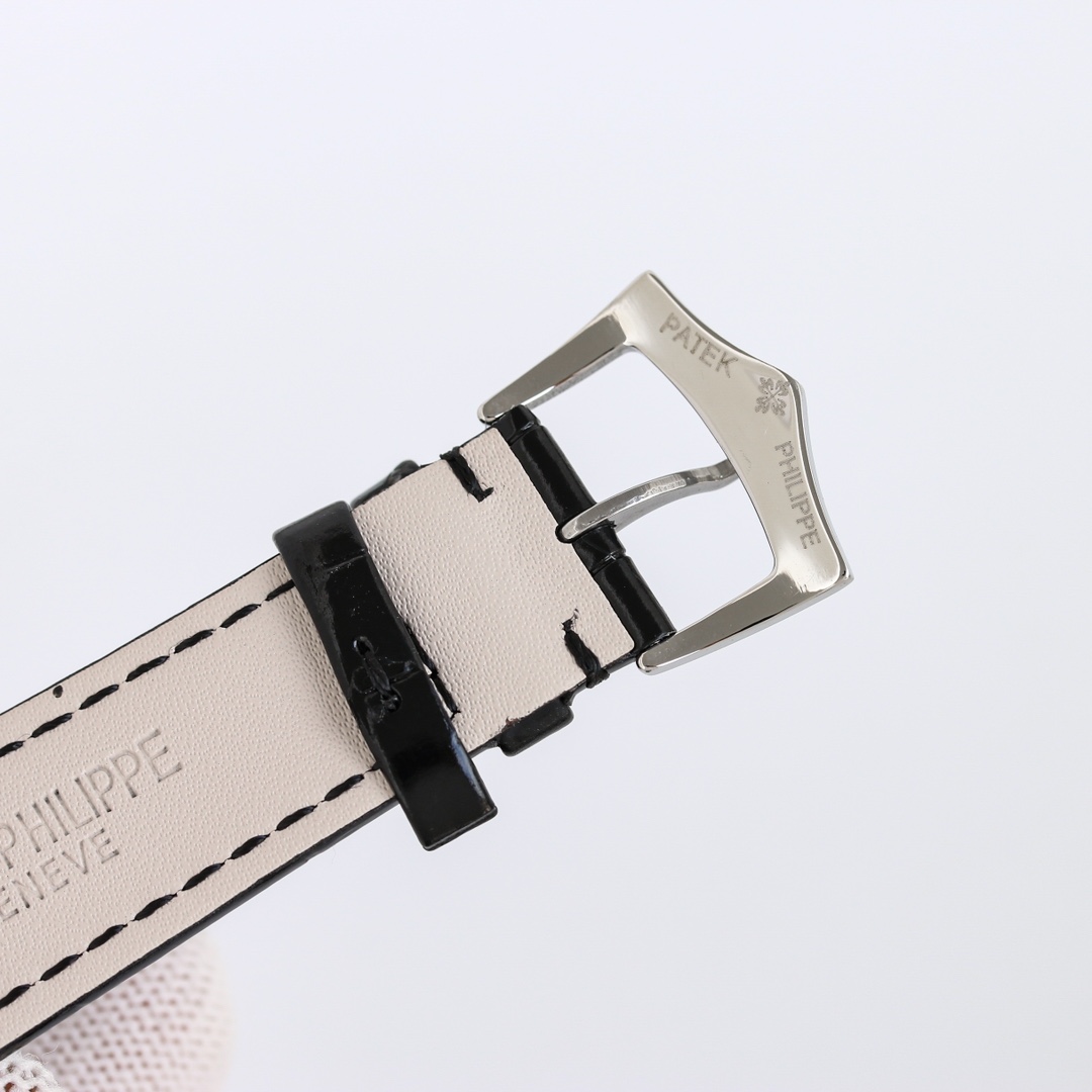 Patek Philippe Classic Watch Series 5196G