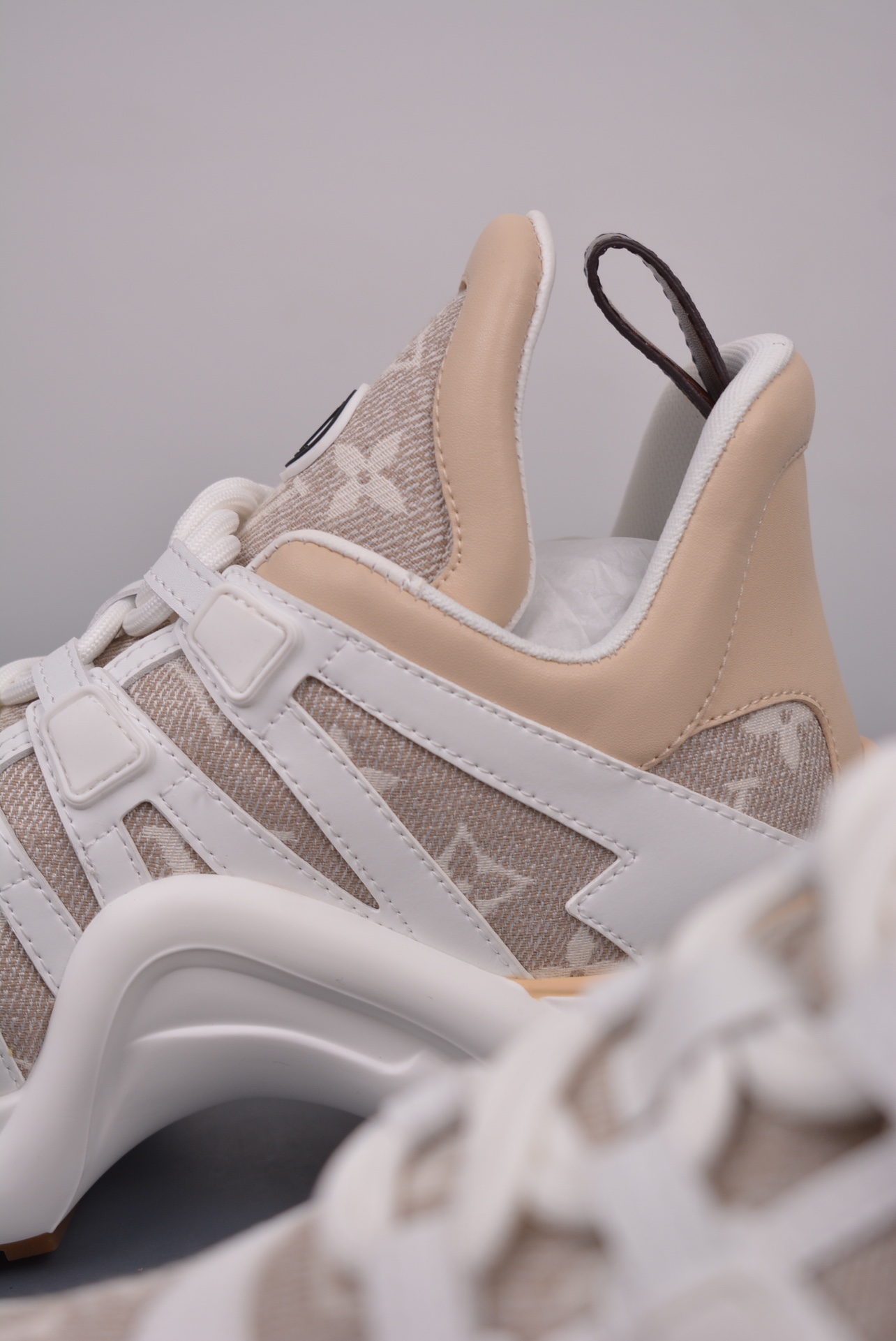 Louis Vuitton Archlight Sneakers Off-White Jacquard