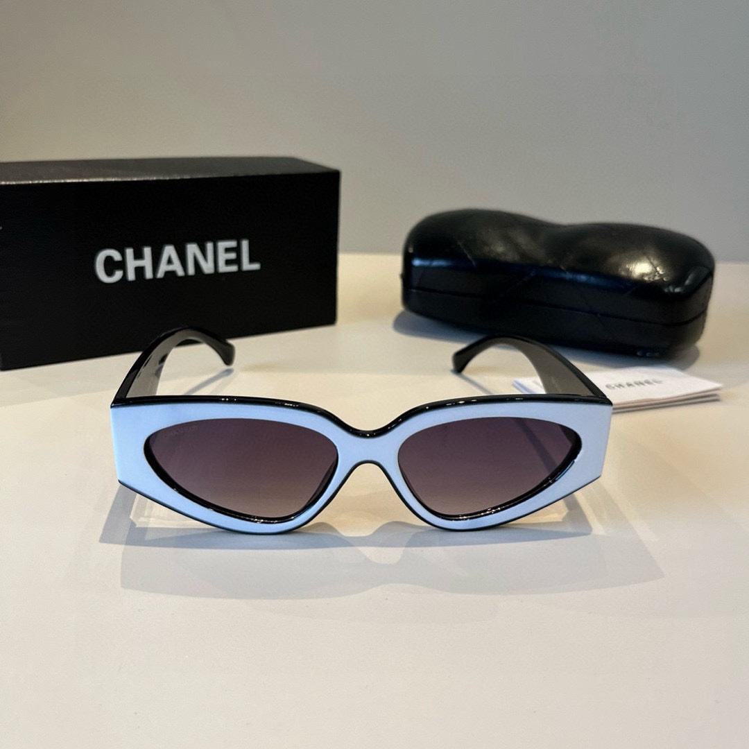 Chanel round frame sunglasses
