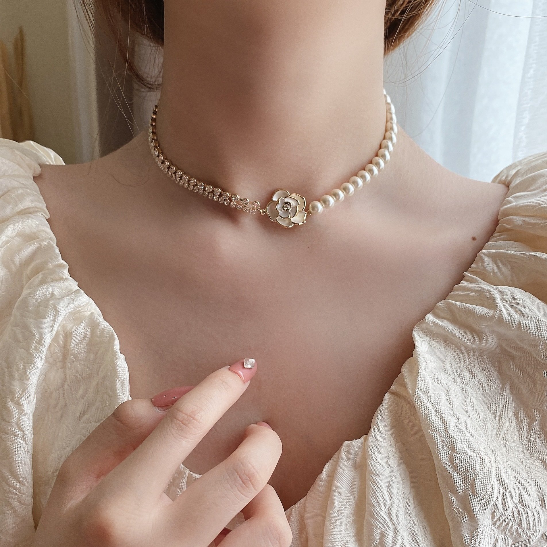 Camellia Flower Pearl Necklace Vintage
