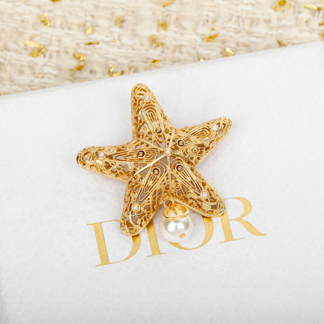 Dior Starfish CD Pearl Brooch