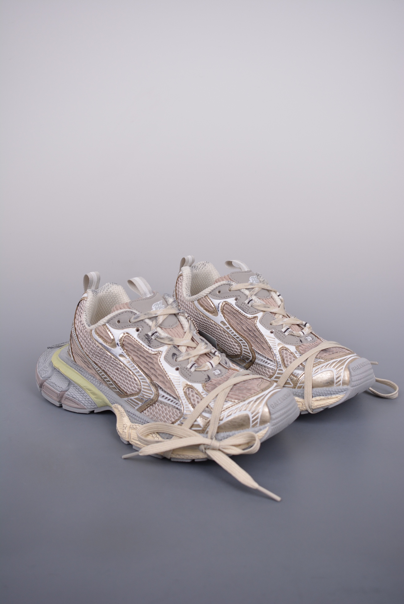 BALENCIAGA 3XL Sneakers Rose Gold